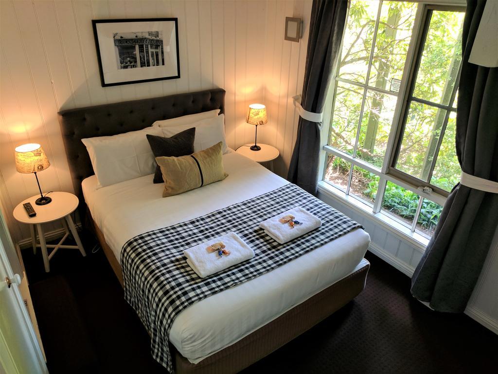 Annie Roes Luxury B&B Bend of Islands Esterno foto