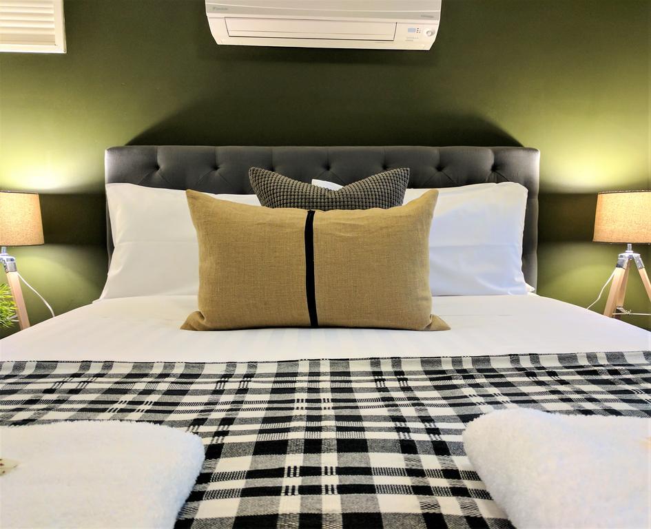 Annie Roes Luxury B&B Bend of Islands Esterno foto