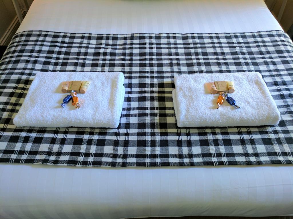 Annie Roes Luxury B&B Bend of Islands Esterno foto