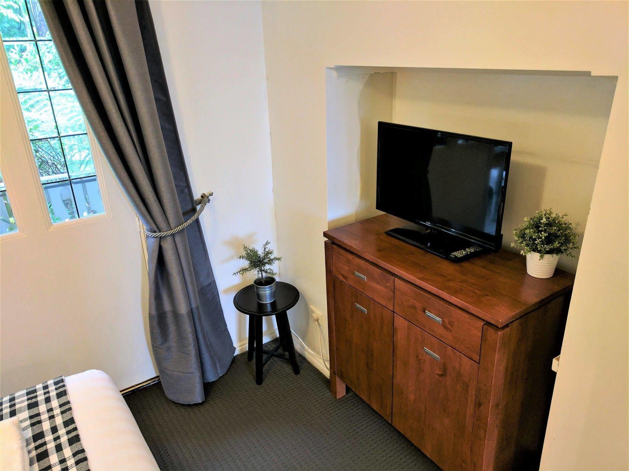 Annie Roes Luxury B&B Bend of Islands Esterno foto